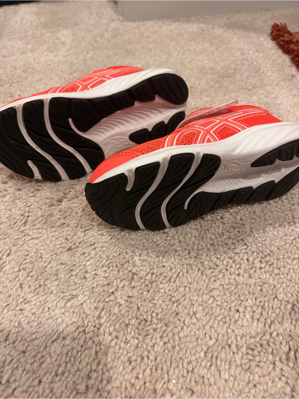 Toddler ASICS - Picture 3 of 5